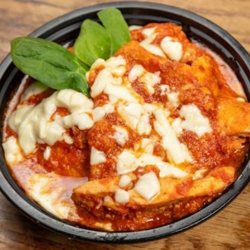 Chicken Cutlet Parmigiana (1/2 Tray).