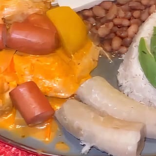 Almuerzo Con Chuletas