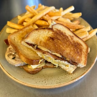 Grilled Chicken Sandwich with Choice of Side