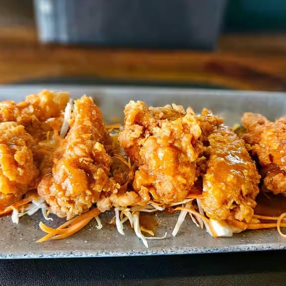 Hot Wings Mango Habanero.