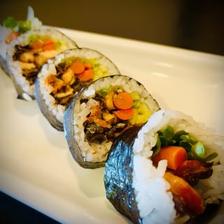 Salmon Skin Roll