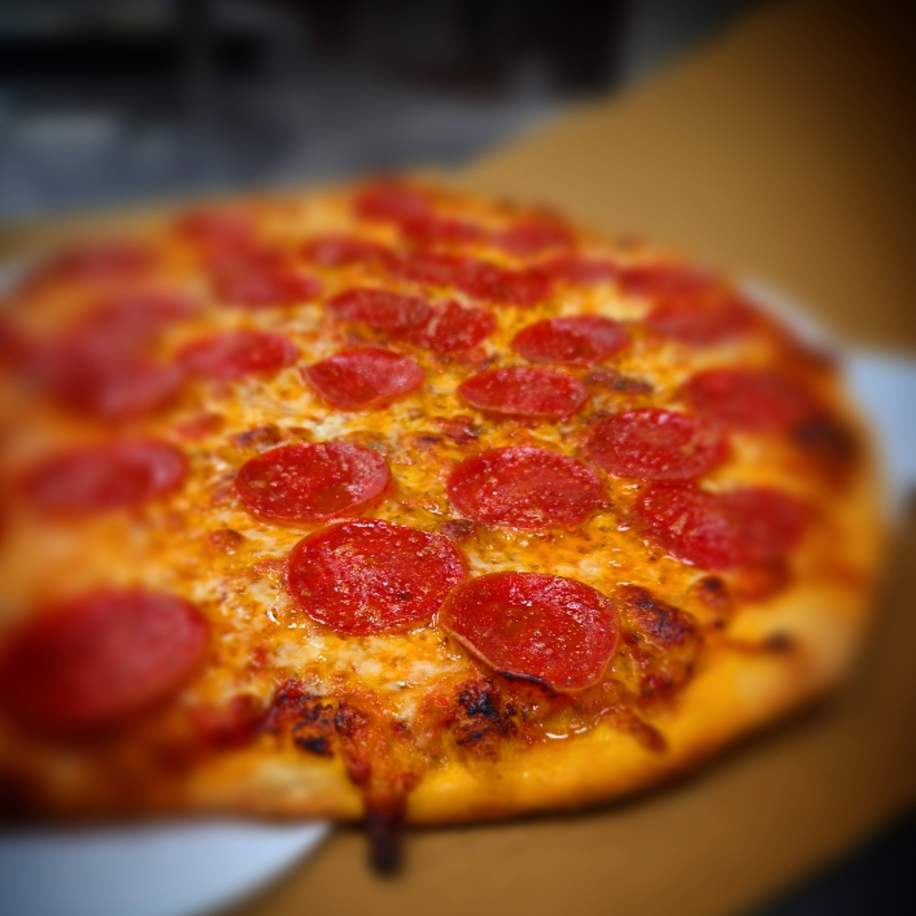 Build Your Own Pizza (14") Large.