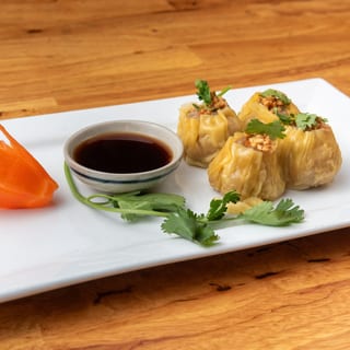 Thai dumpling