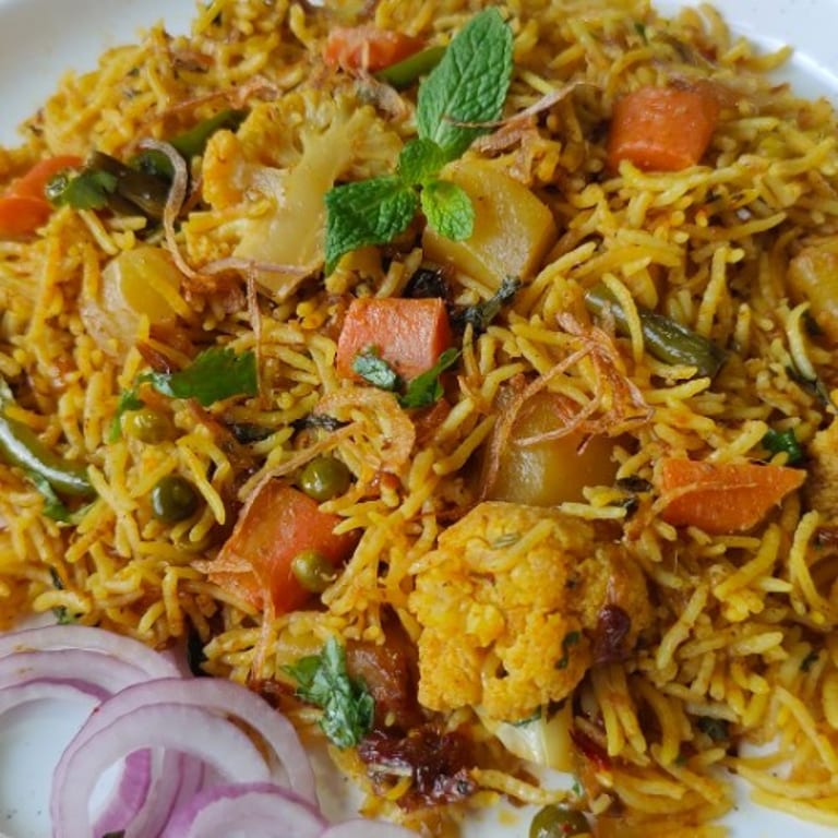 Biryani Delights: A Flavorful Indian Experience