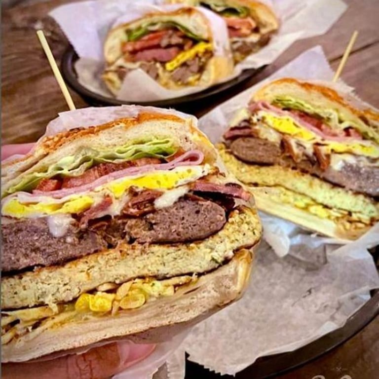 Burger Bliss: Brazilian and Breakfast Favorites