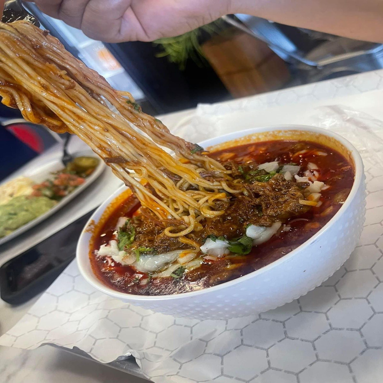 BIRRIA RAMEN LARGE.