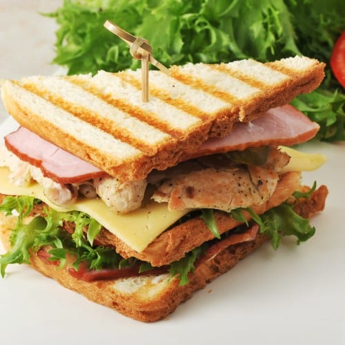 Pan c/Jamon y Queso.