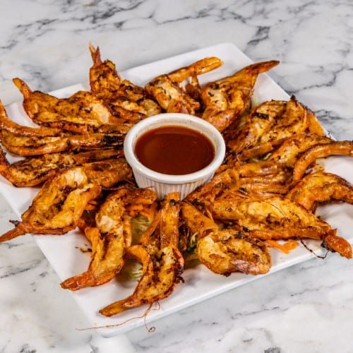 Camarones a la cucaracha/Cockroach Shrimp.