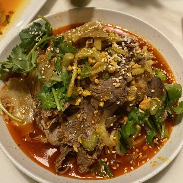 夫妻肺片 Beef and Ox Tripes with Chili Sauce & Peanuts.