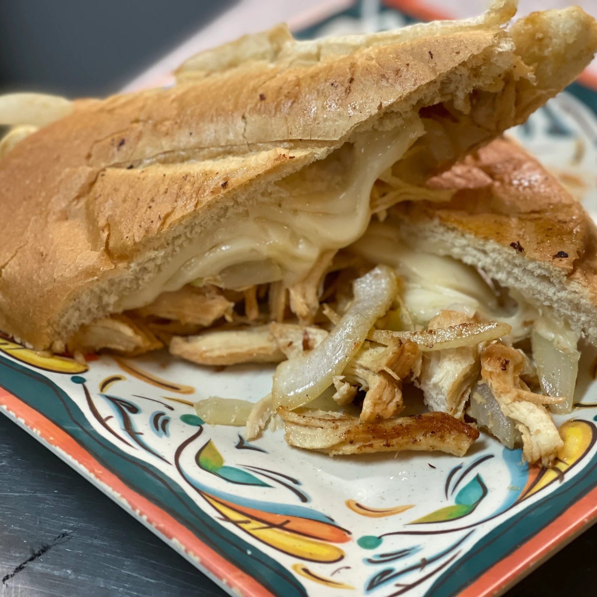 Sandwich chicken vaca.