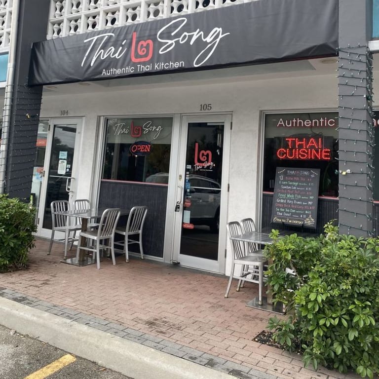 Visit Us Today and Experience Thai Song! 🍜