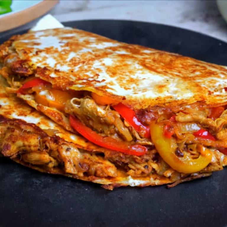 Fresh Salads: Mexican and Vegetarian Options