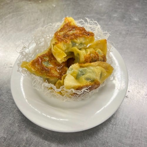 Pan Fried Chive Dumpling 香煎韭菜角.