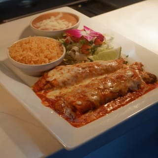 Enchiladas Tradicionales Plato