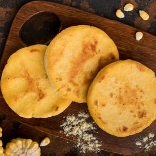 Rumba Arepas Latin Classic