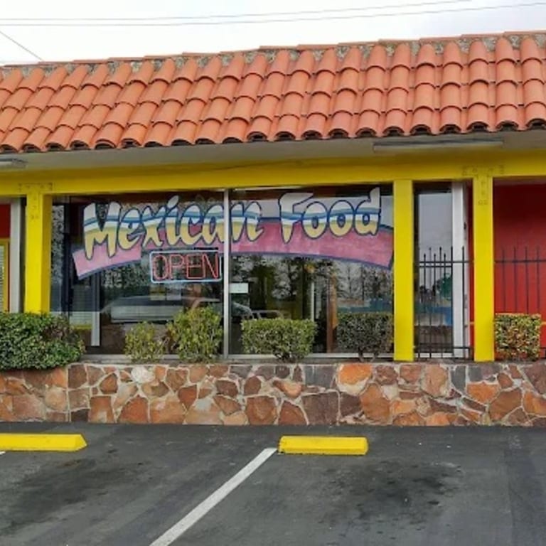 Welcome to El Faro Mexican Foods