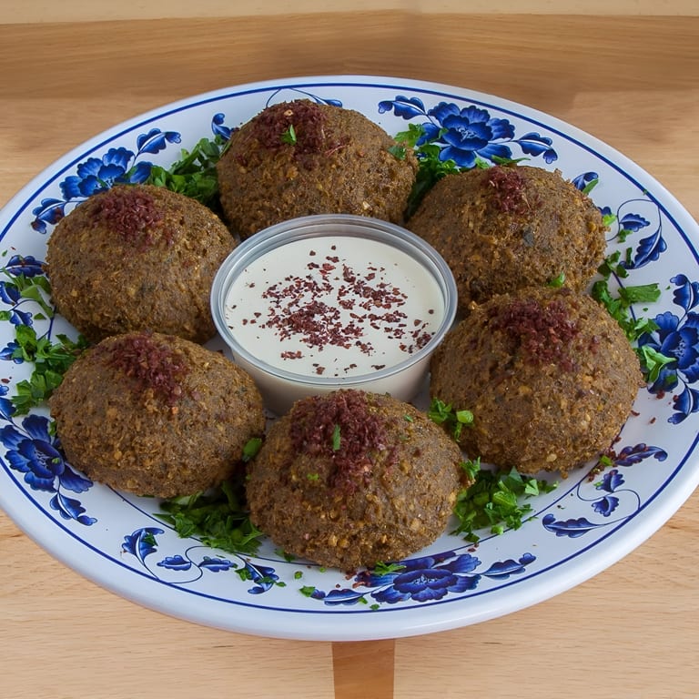 Crispy Homemade Falafel 🌱