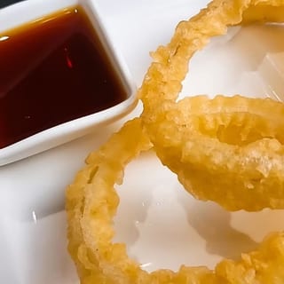 Onion Tempura (2 Pieces)