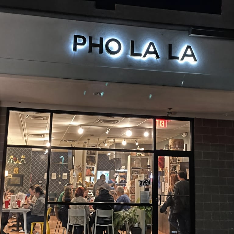 Welcome to Pho La La