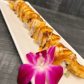 White Dragon Roll(8pc)