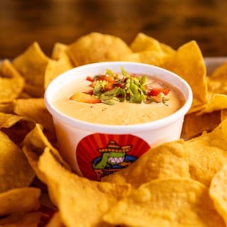 Nachos Tray (Feeds 10 people)