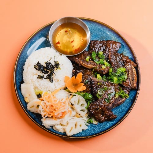 Com Suon Bo Nuong / Grilled Baby Beef Short Ribs with Rice.