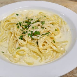 Fettuccini Alfredo