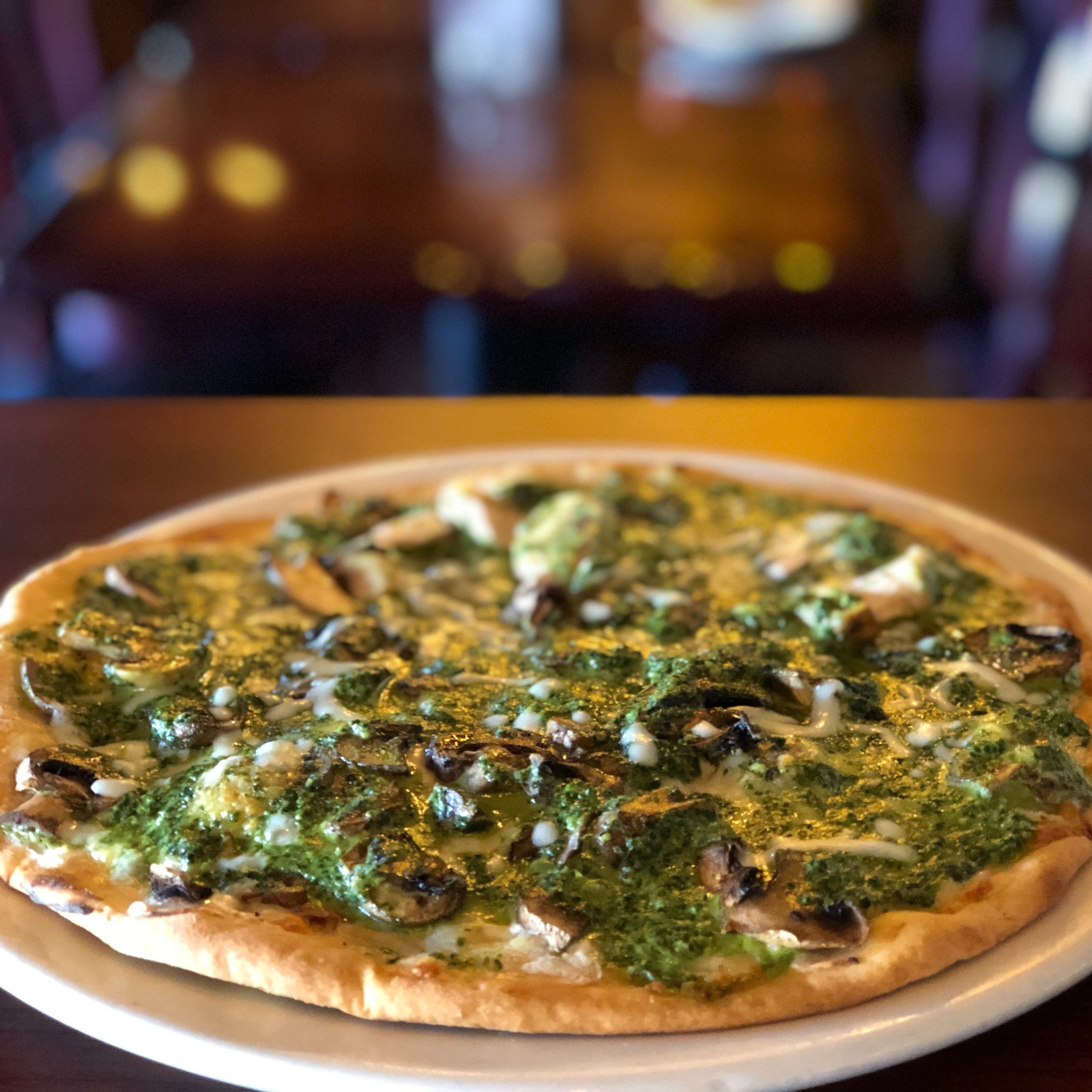 Pesto Pizza | 12".