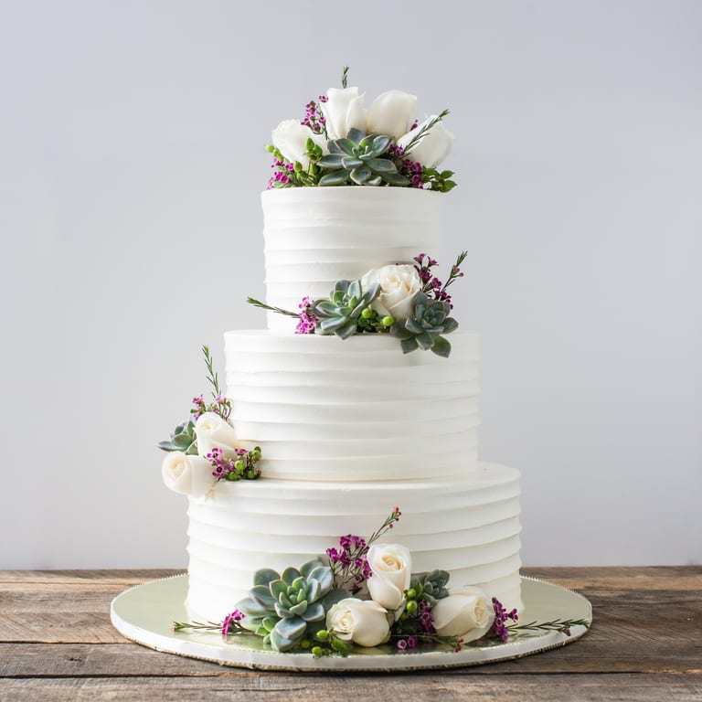 Arizona's Premier Bakery for Custom Wedding Cakes