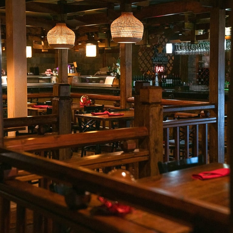 Hosting 20+? Let’s Celebrate Together!