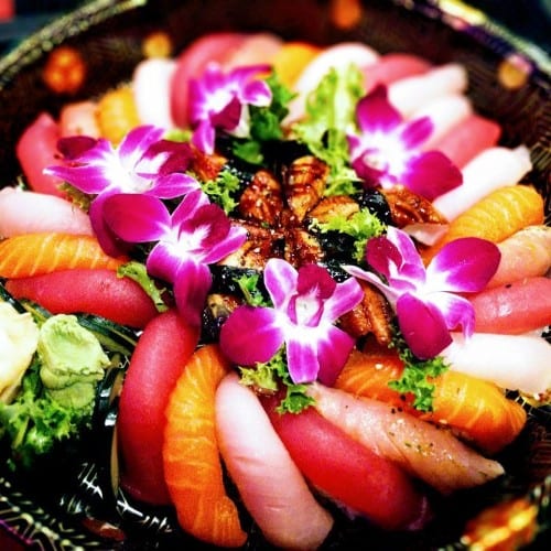 Bamboo Platter (3 big round trays - 132 pcs).