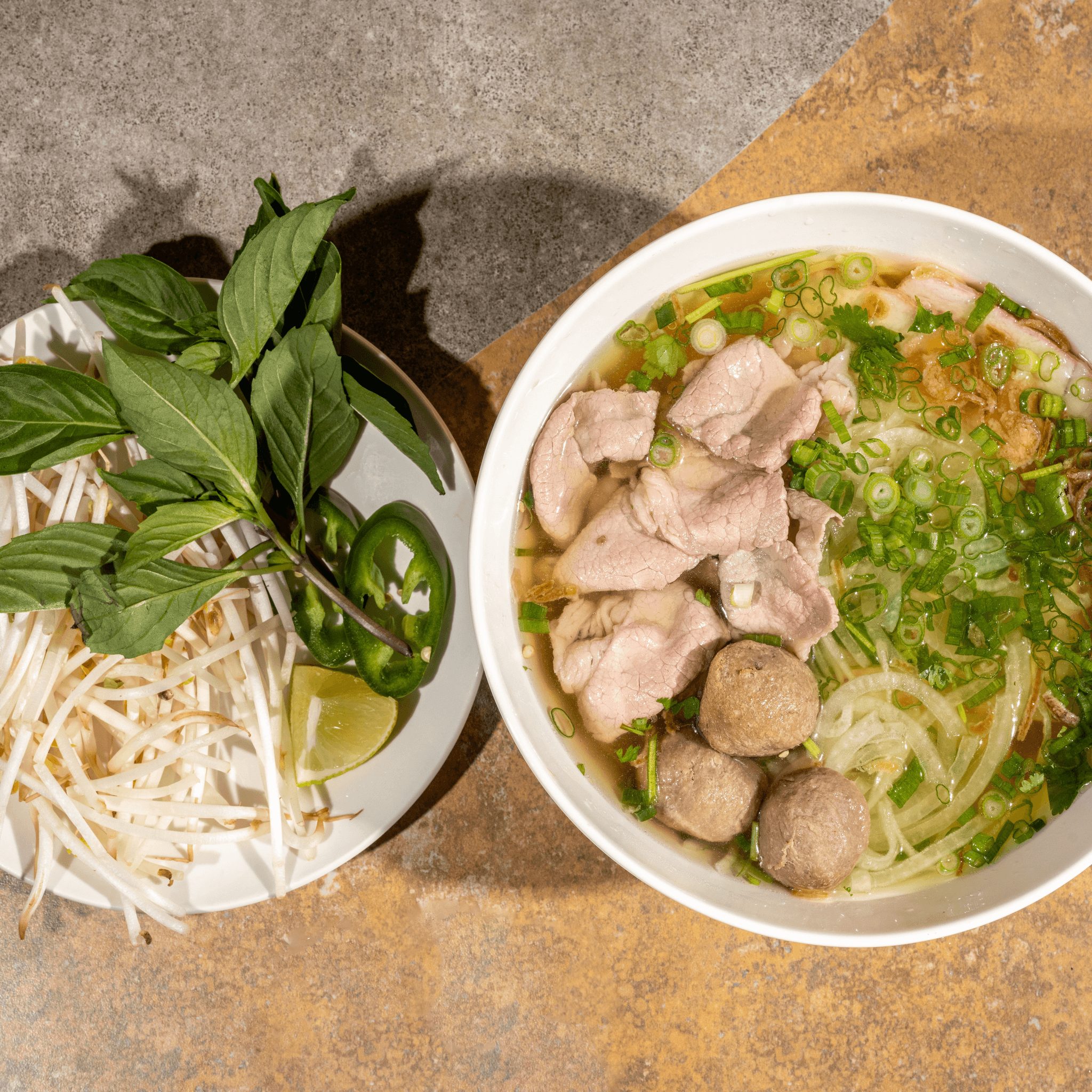 P1- Pho Dac Biet (Special Combo).