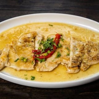 Pollo Al Ajillo