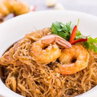 Clay Pot Shrimp & Glass Noodles (Koong Ob Woonsen)