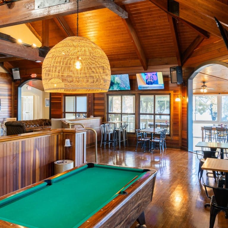 The Parlor Room — Food, Drinks, and Fun!