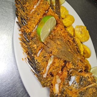 Pescado Frito / Fried Fish