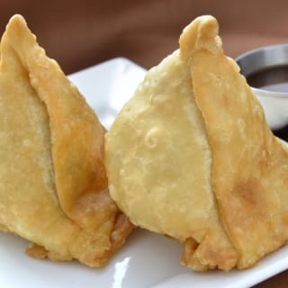 Samosas (2 count)
