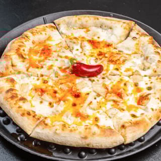 Spicy White Pizza