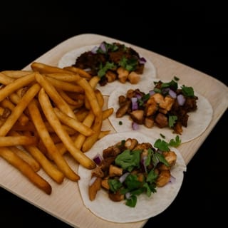 Chipotle Chicken Street Tacos