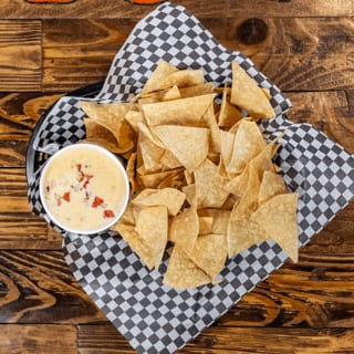 Chips & Queso