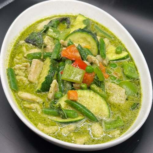 6. Green Curry.