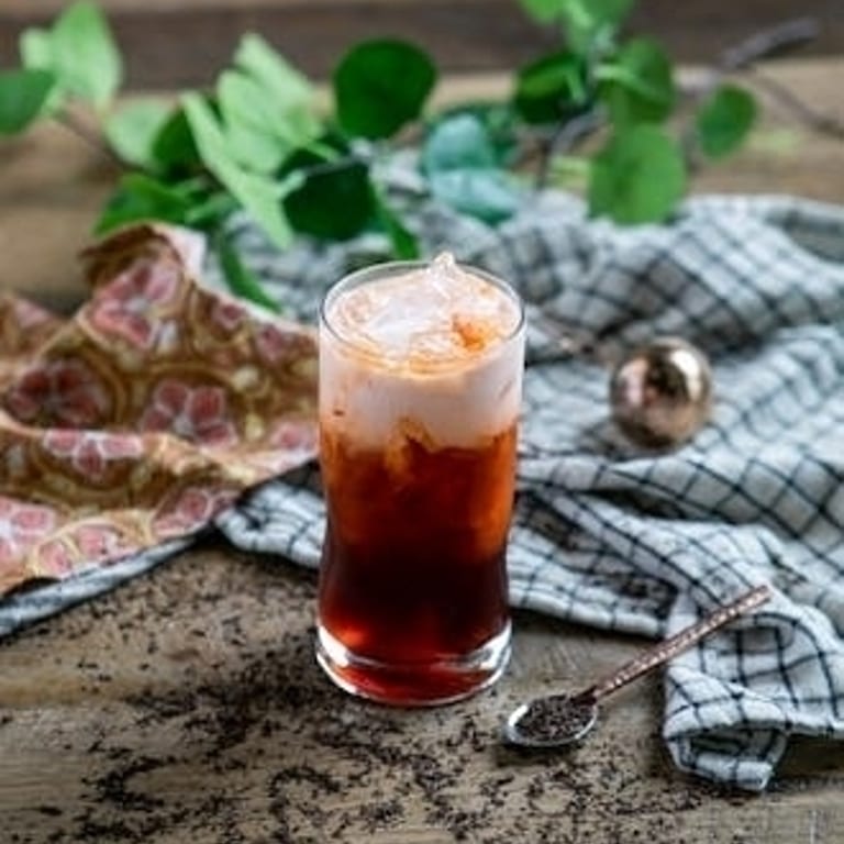 Authentic Thai Flavors: Noodles, Curry, and More