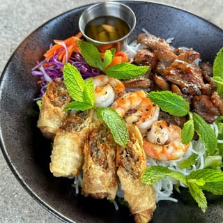 24. Signature Combo Vermicelli