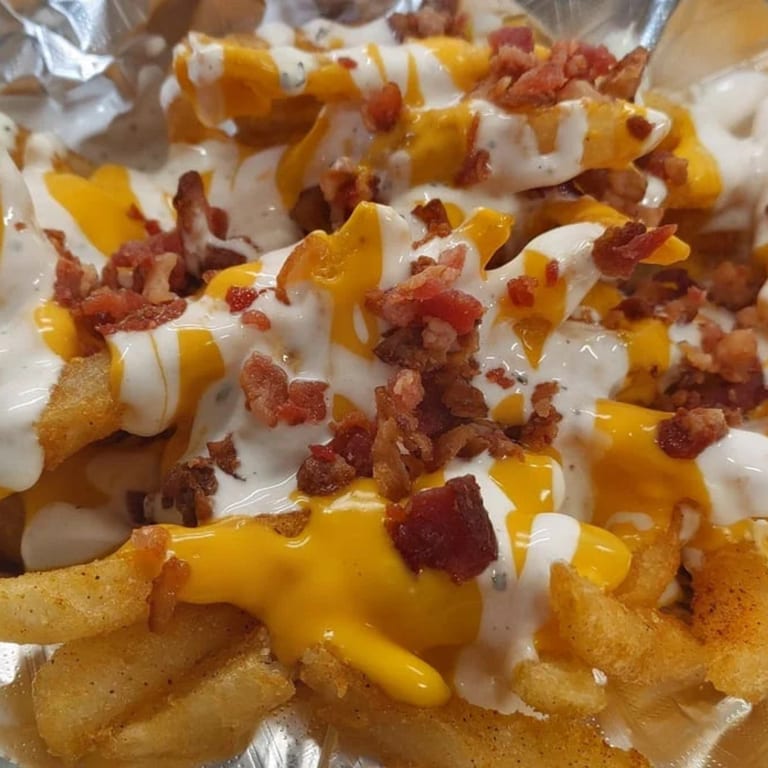 Crave-Worthy Sides & Sweet Endings 😋🍟