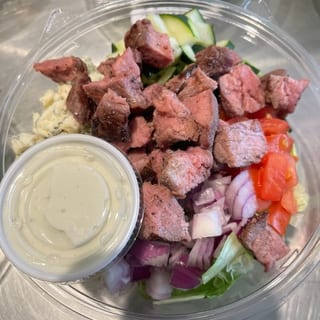 Steakhouse Salad