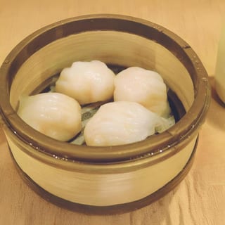 Steamed Shrimp Dumplings (Har Gow) / 富源蝦餃皇