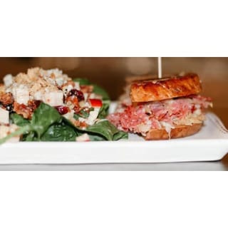 Reuben (Classic or Turkey) Sandwich