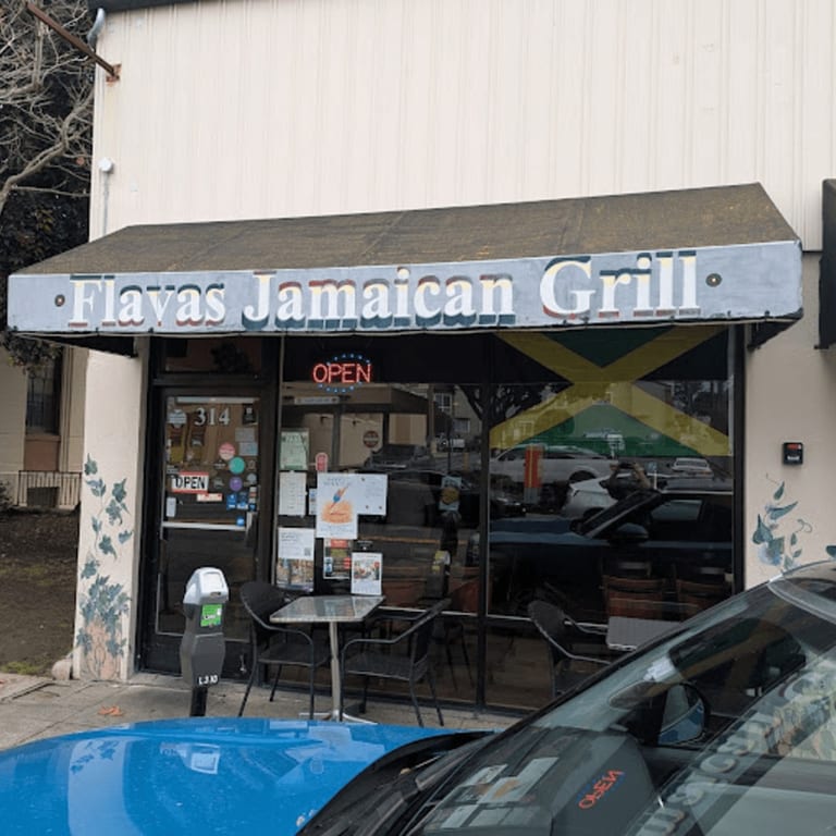 Welcome to Flavas Jamaican Grill
