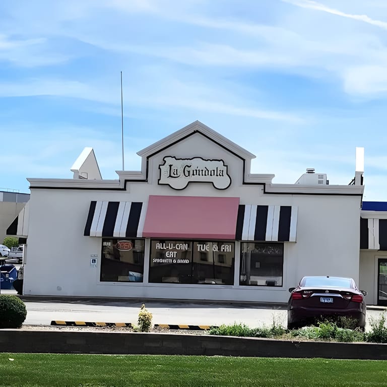 Bloomington LaGondola on Vernon