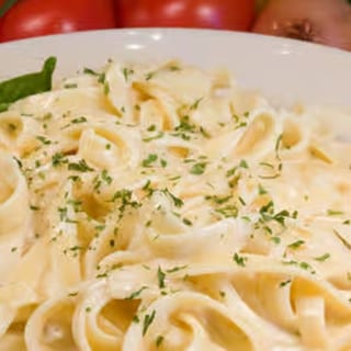 Fettucine Alfredo Pasta